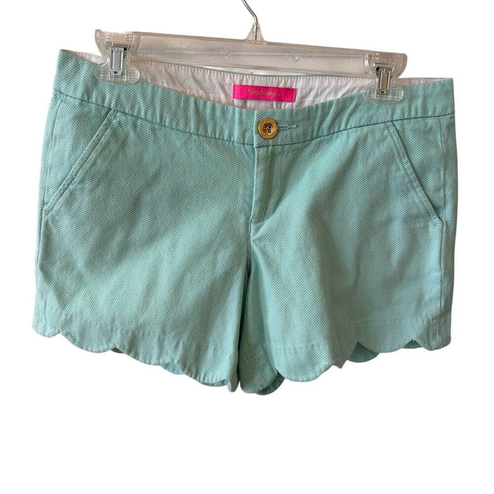 Lilly Pulitzer Green Scalloped Short Women's Size 4 Coquette Preppy Beachcore